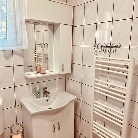 Studio Apartman Iovia Place Ludbreg Exterior photo